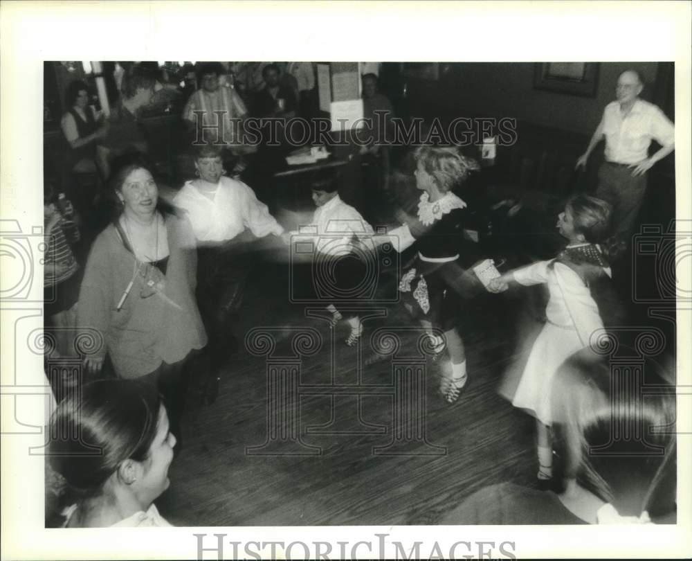 1995 Press Photo Youngsters of New Orleans School of Irish Dance - Historic Images