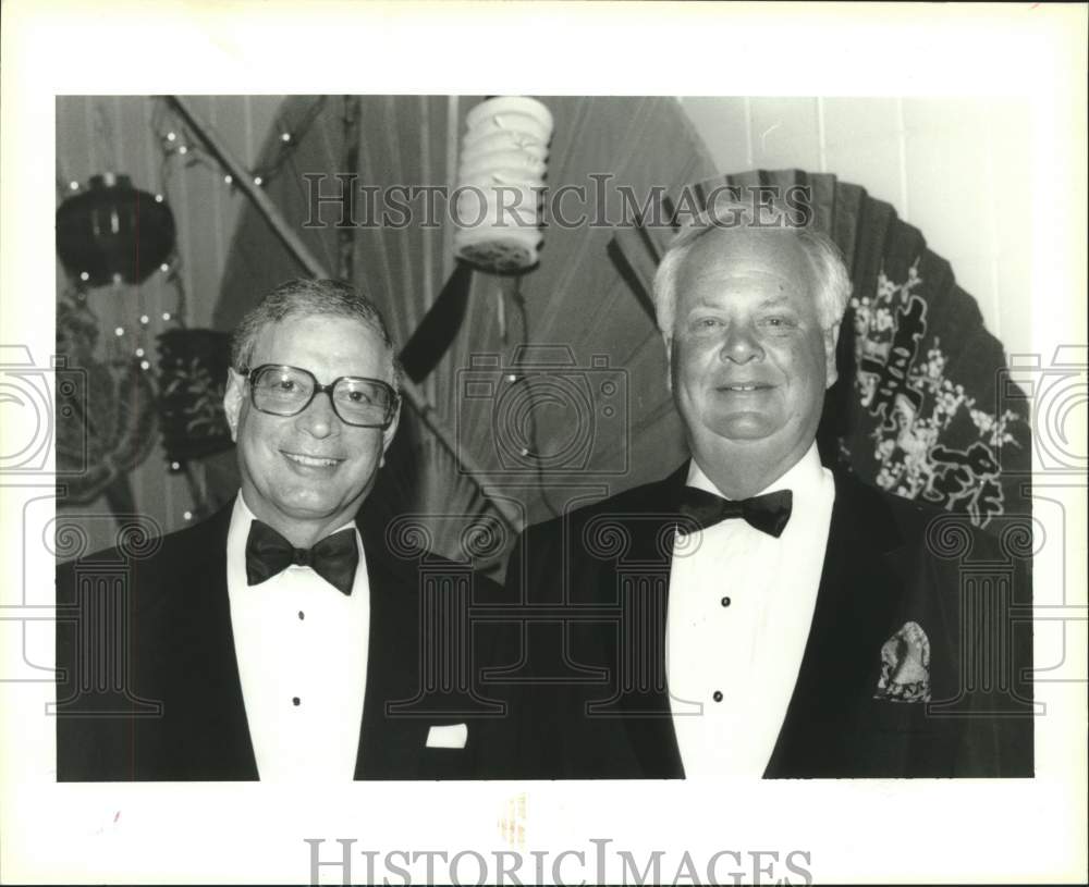 1994 Press Photo J. Jerome Hanaw and Larry Israel at the Touro Dinner. - Historic Images