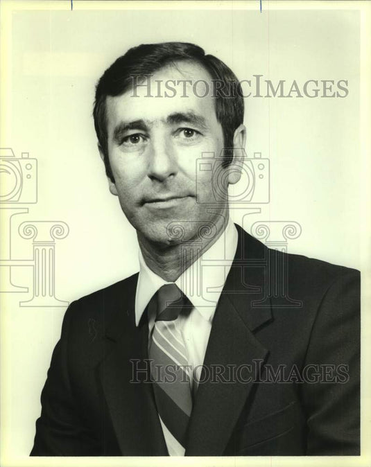 1994 Press Photo L.G. "Jerry" LeBlanc of Fidelity Homestead - Historic Images