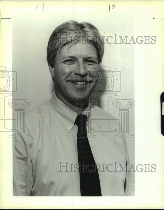 1990 Press Photo Forrest "Bucky" Lanning, District 3 incumbent candidate - Historic Images