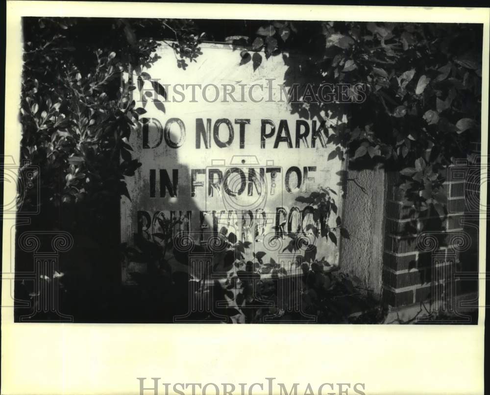 1992 Press Photo L&#39;Enfants on Canal Street parking sign before demolition. - Historic Images