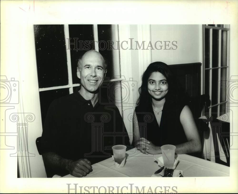 1994 Press Photo Lamar Teaford and Nita Karnik at Metairie Country Club - Historic Images