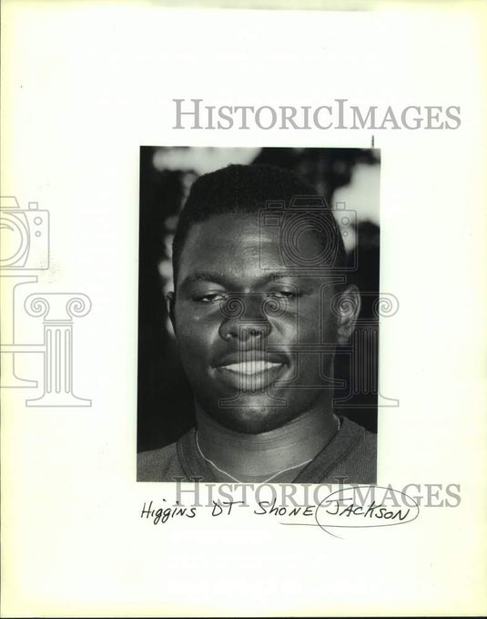 1990 Press Photo Higgins Defensive Tackle Shone Jackson. - Historic Images