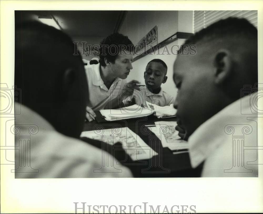 1993 Press Photo J. Bennett Johnson Learning Center at My House - Historic Images