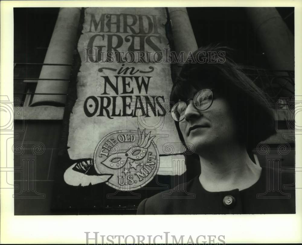 1995 Press Photo Karen Leathem, authored a book on Gender and Mardi Gras - Historic Images