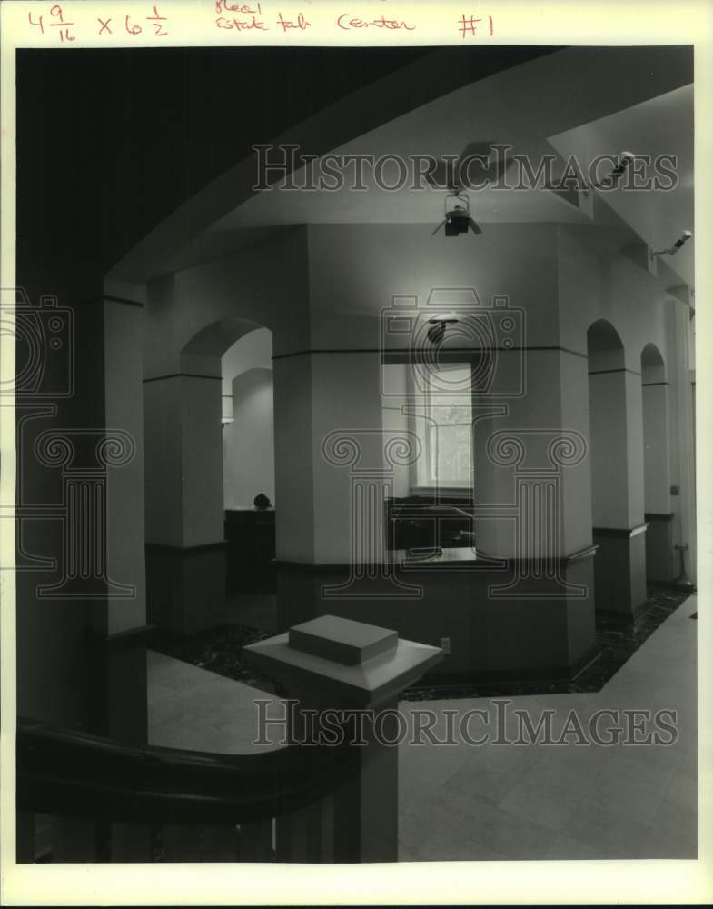 1989 Press Photo Lobby/Reception Area- Louisiana Bar Building - Soule College - Historic Images