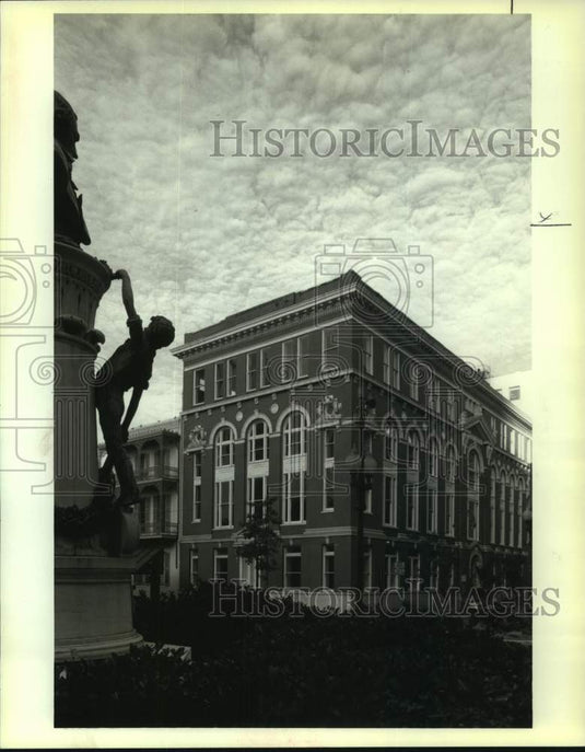 1988 Press Photo Louisiana State Bar Association's new home-Louisiana Bar Center-Historic Images
