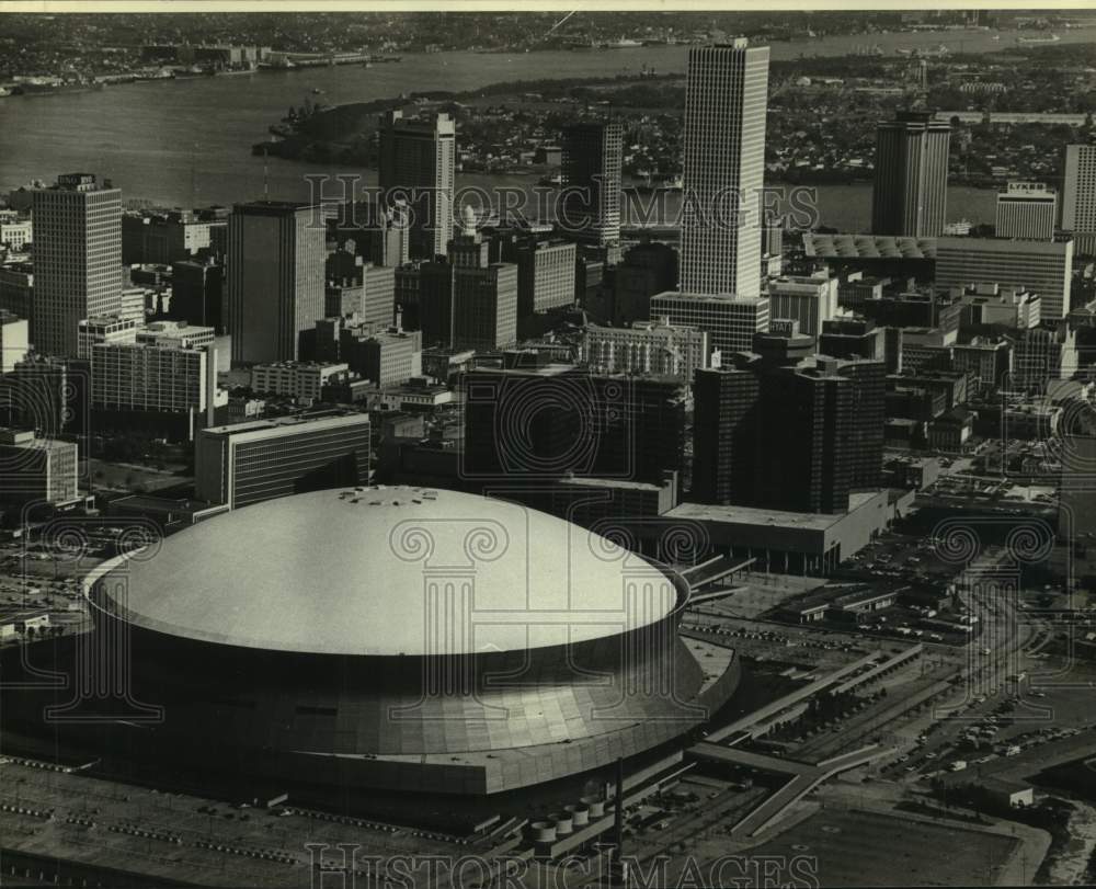 Press Photo Aerial view of the Louisiana Superdome - Historic Images