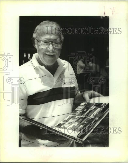 1989 Press Photo G. T. Leslie - University of Texas Party - Historic Images
