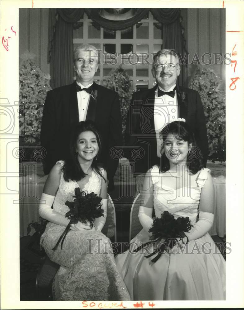 1991 Press Photo Debutantes with their escorts at the Elenians Event - Historic Images