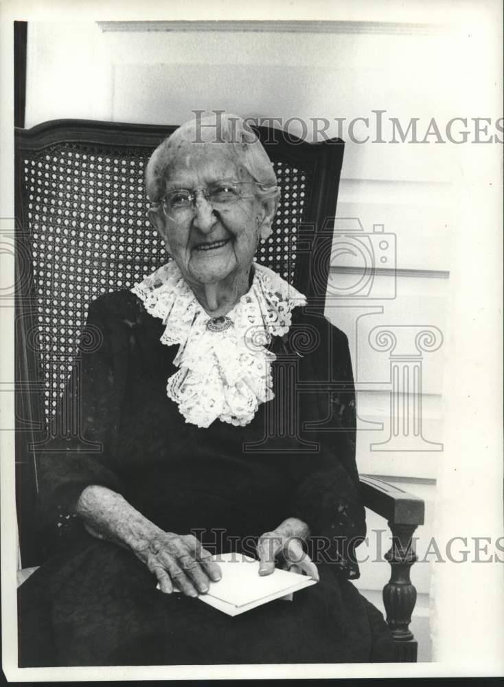 1976 Press Photo Mrs. Mary Ellen Korndorffer, Louisiana Resident - nob57880 - Historic Images