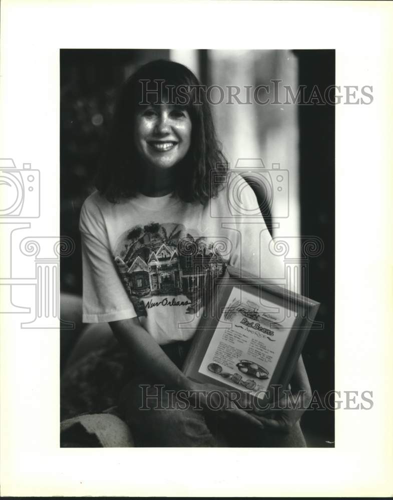 1990 Press Photo Merry Pierce Lowery, owner of The Bayou Trading Company - Historic Images