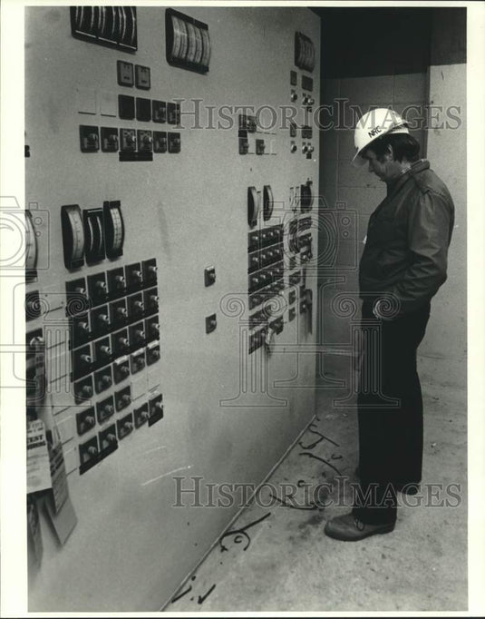 1988 Press Photo Control room at Louisiana Power & Light Company's Waterford 3 - Historic Images