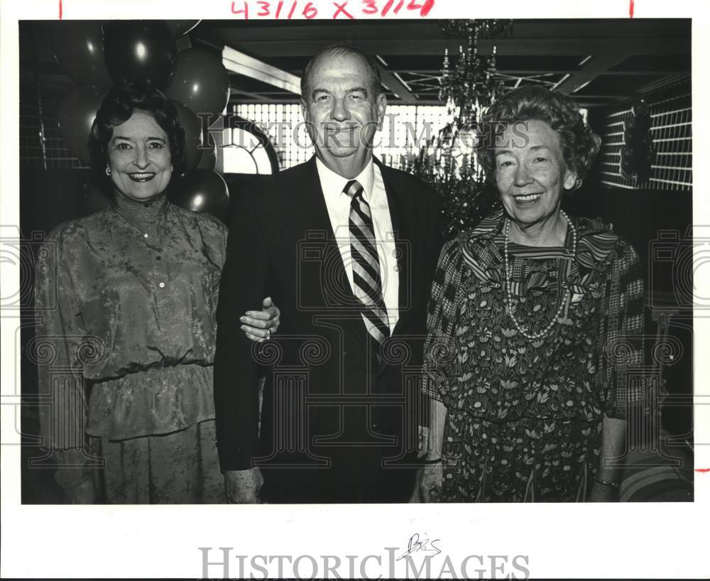 1987 Press Photo Rosemary Lemarie, Kent Lemarie, Jessy Wolfe -Freedom Foundation - Historic Images