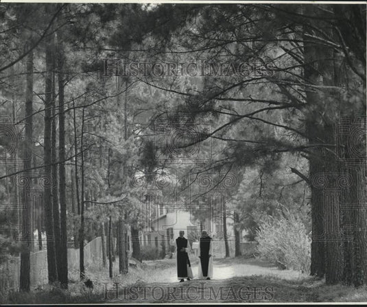 1973 Press Photo Monks walking on path of Our Lady of Gerowval Monastery-Historic Images