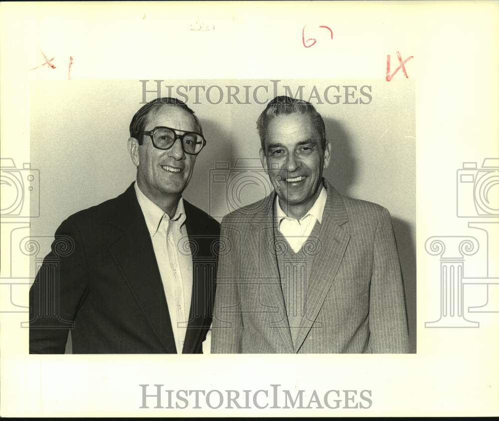 1988 Press Photo Fred Eitmann, Roy Laughlin-North Bridgdale Civic Association - Historic Images