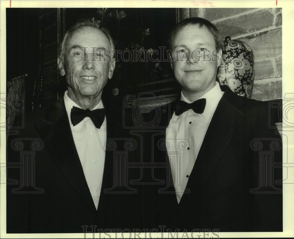 1993 Press Photo Thomas Killgore and E. Hummel Killgore during Gala Dinner - Historic Images