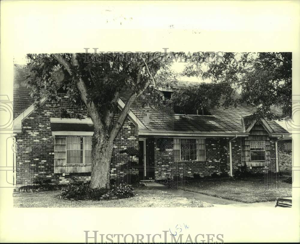 1989 Press Photo House Mug Shot-- 4317 Napoli, Metairie - Historic Images