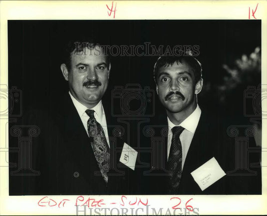 1991 Press Photo Sam Jones & Dr. Gary Wiltz at the State Democratic Convention - Historic Images