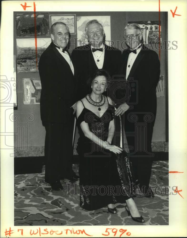 1989 Press Photo Attendees of The Human Understanding Ball - Hepburn - Historic Images