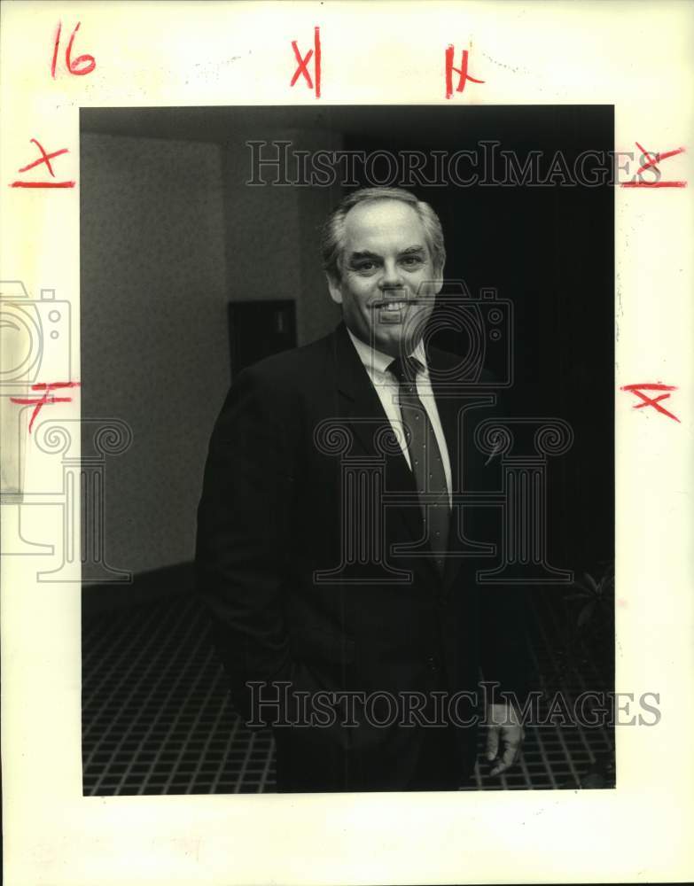 1988 Press Photo Ronald Jones, President of Louisiana Coca-Cola, Sheraton Hotel - Historic Images