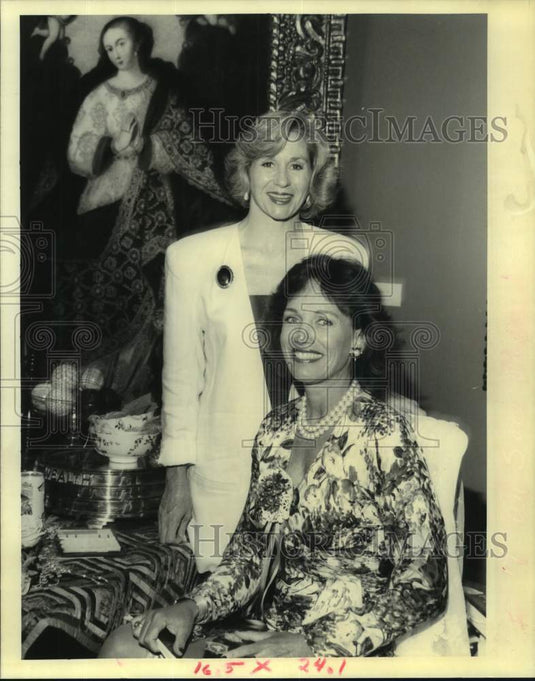 1993 Press Photo Susu Kearney and Pixie Reiss at Art in Bloom. - Historic Images
