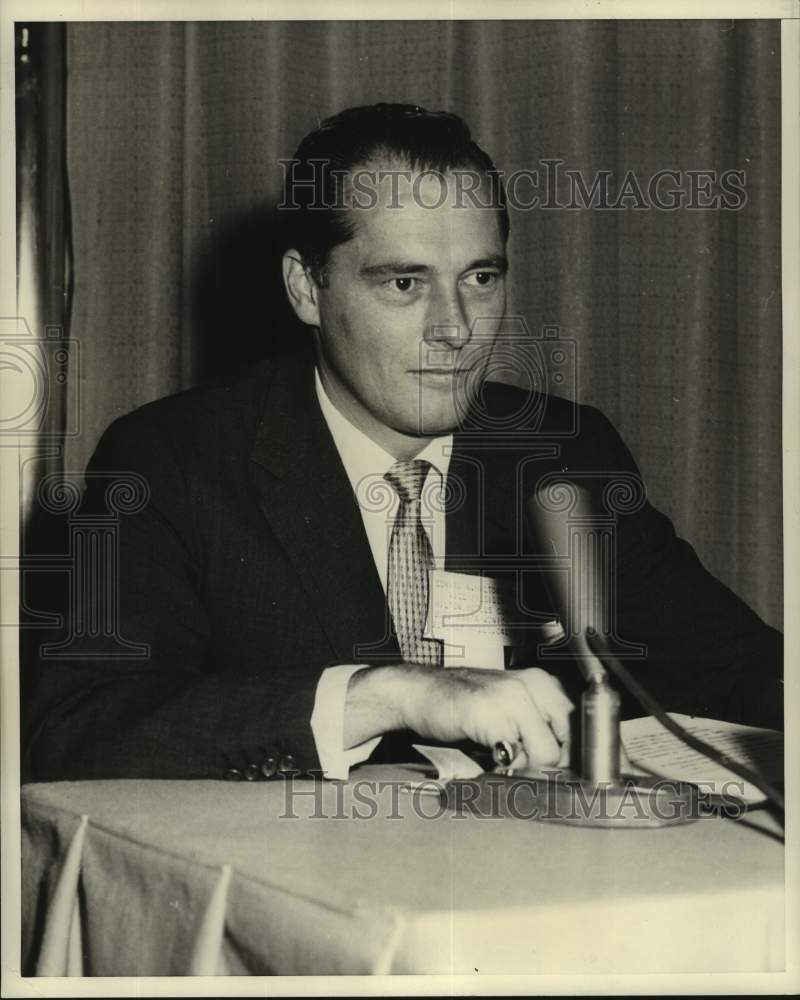 1960 Conrad N. Hilton, Jr conducting a press conference-Historic Images