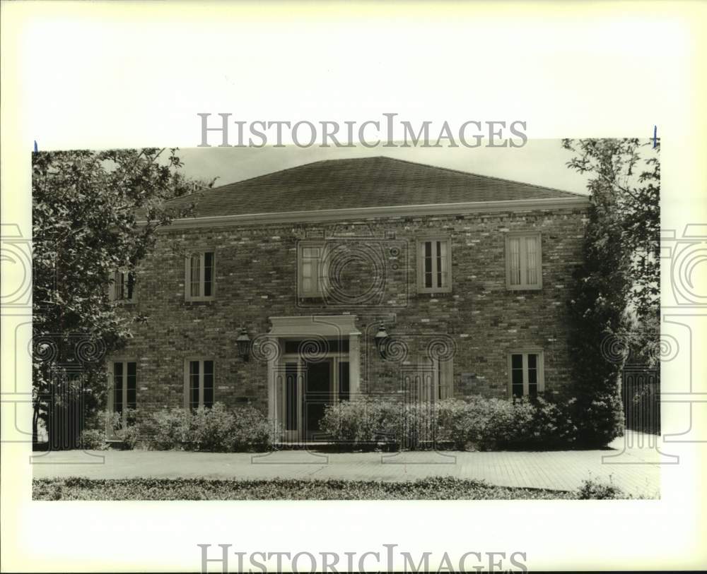 1990 Press Photo Housing - House located at 197 West Oakridge in Old Metairie - Historic Images