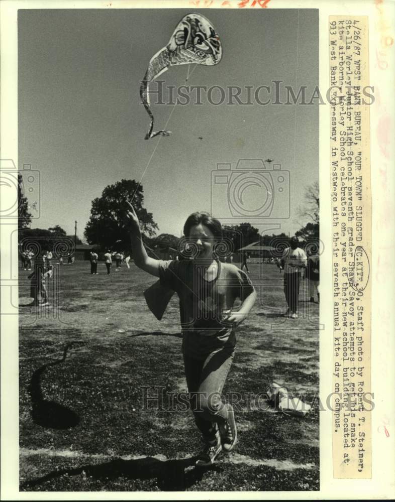 1987 Press Photo Shawn Savoy at Stella Worley Junior High&#39;s 7th annual Kite Day - Historic Images