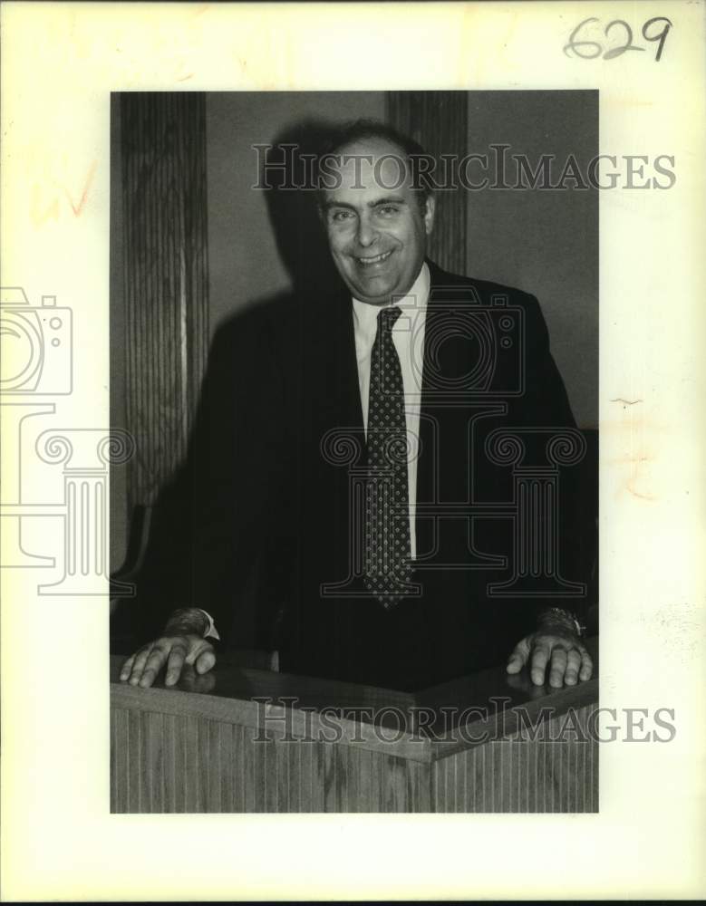 1989 Press Photo James Klebba at Loyola Law School 75th Anniversary - Historic Images