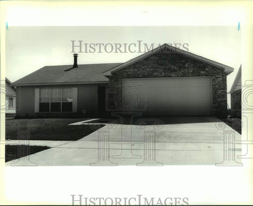 1990 Press Photo Sold Property on 3241 Chimney Lane in Harvey - Historic Images