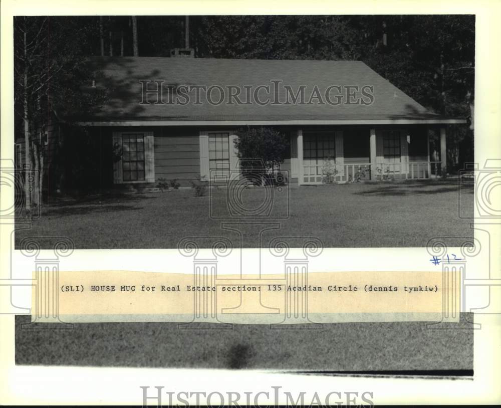 1990 Press Photo Housing - Exterior of the house at 135 Acadian Circle - Historic Images