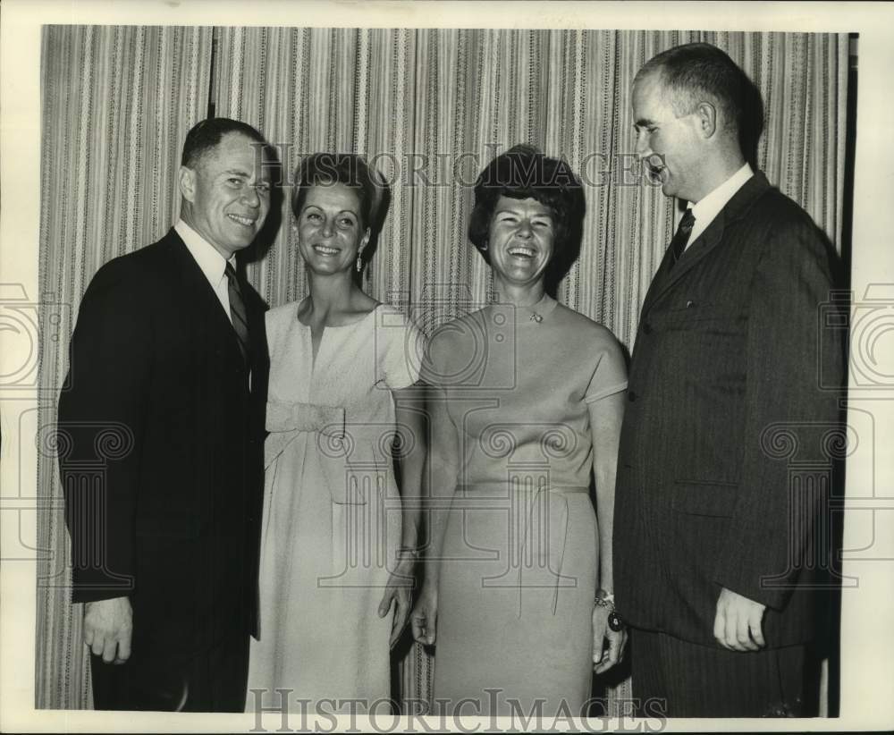 1965 Press Photo New Orleans Lawn Tennis Club&#39;s Tea Dance, 4025 S. Saratoga-Historic Images