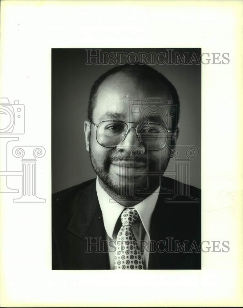 1993 Press Photo Darryl Kilbert, new principal at McDonough 38 Elementary School - Historic Images