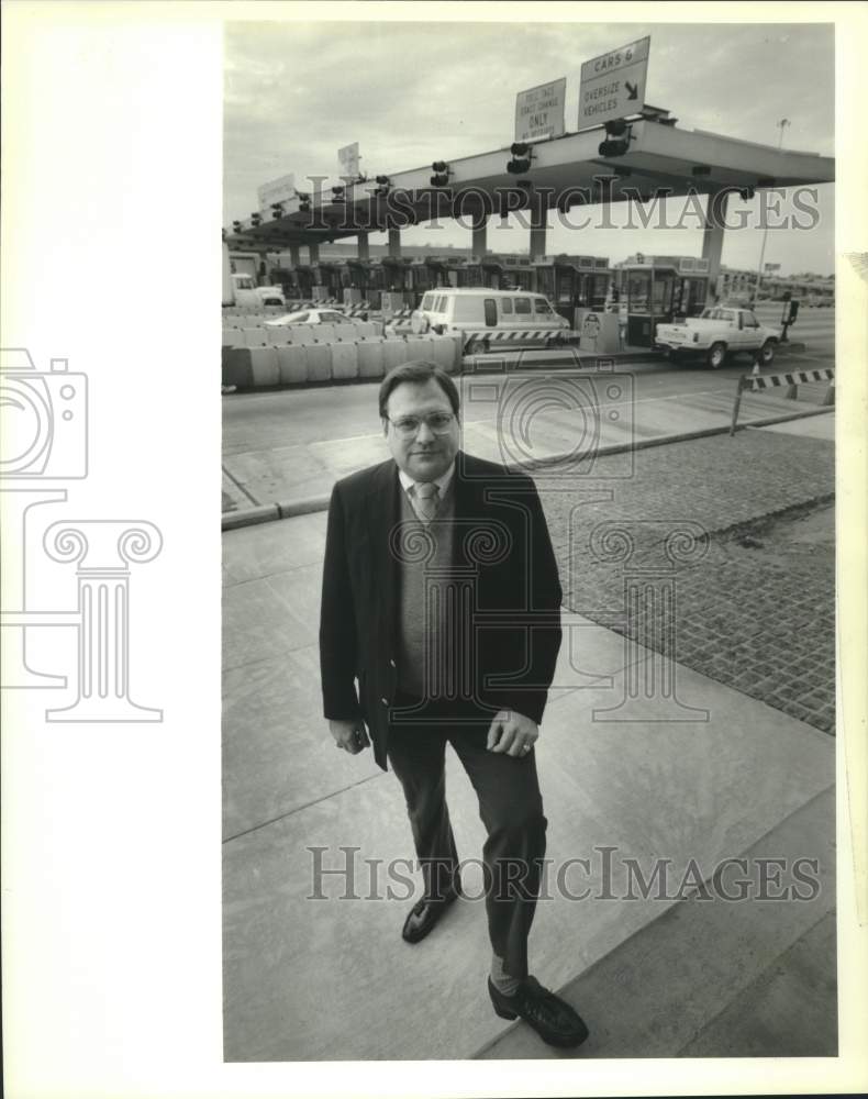 1989 Press Photo Alan LeVasseur, new director of the Crescent City Connection - Historic Images