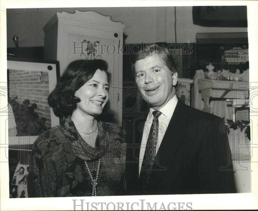 1993 Press Photo Sacred Heart Party- Vivian Piazza, Tim Lacey - Historic Images