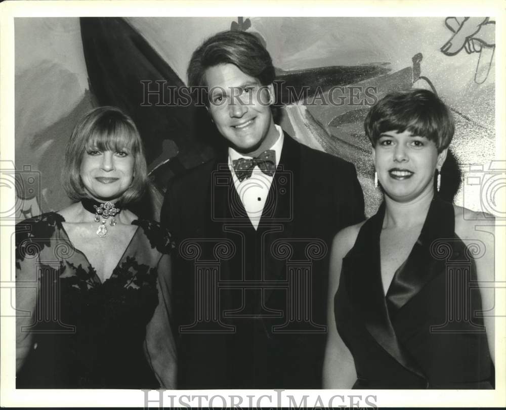 1993 Press Photo Georgette Rubin, George Lancaster, Lisa Marse at Overture event - Historic Images