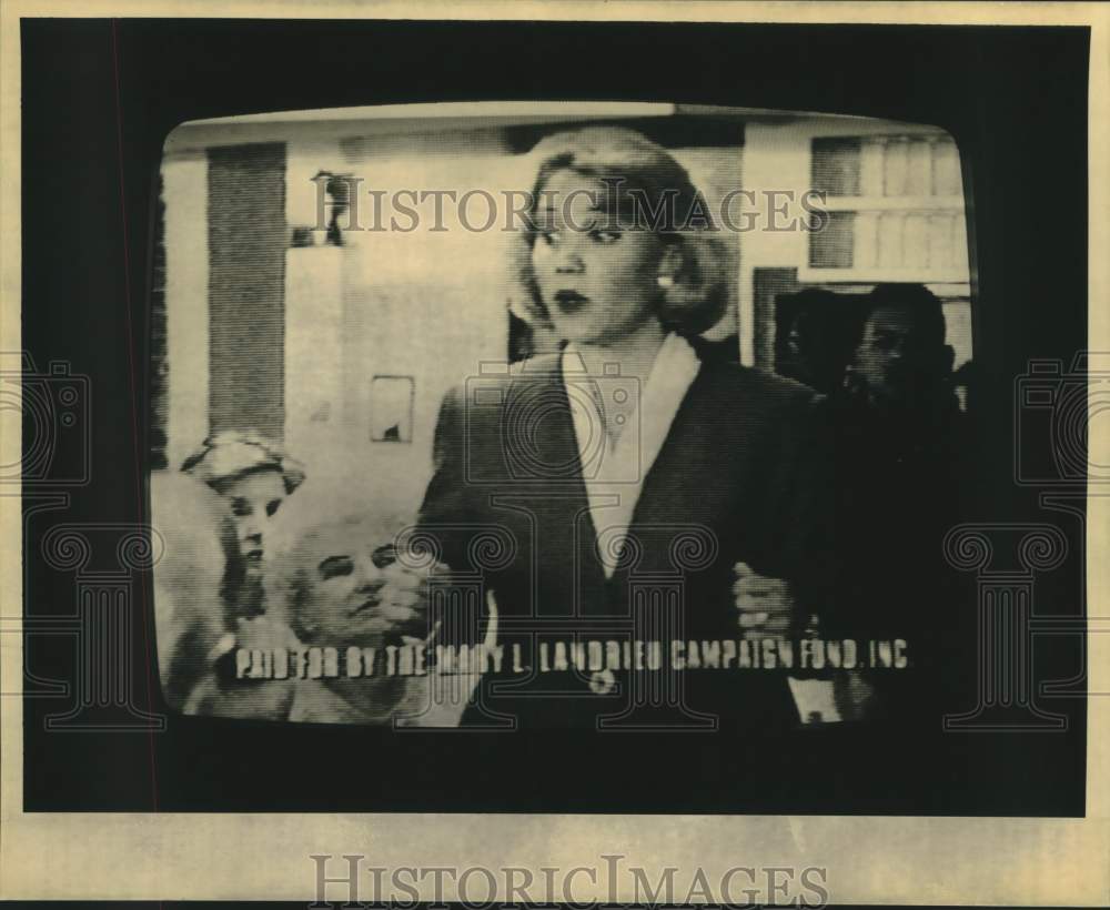 1995 Press Photo Mary Landrieu on a TV ad for a gubernatorial candidate - Historic Images