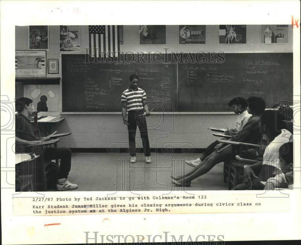 1987 Press Photo Karr Junior High School students during Civics class - Historic Images