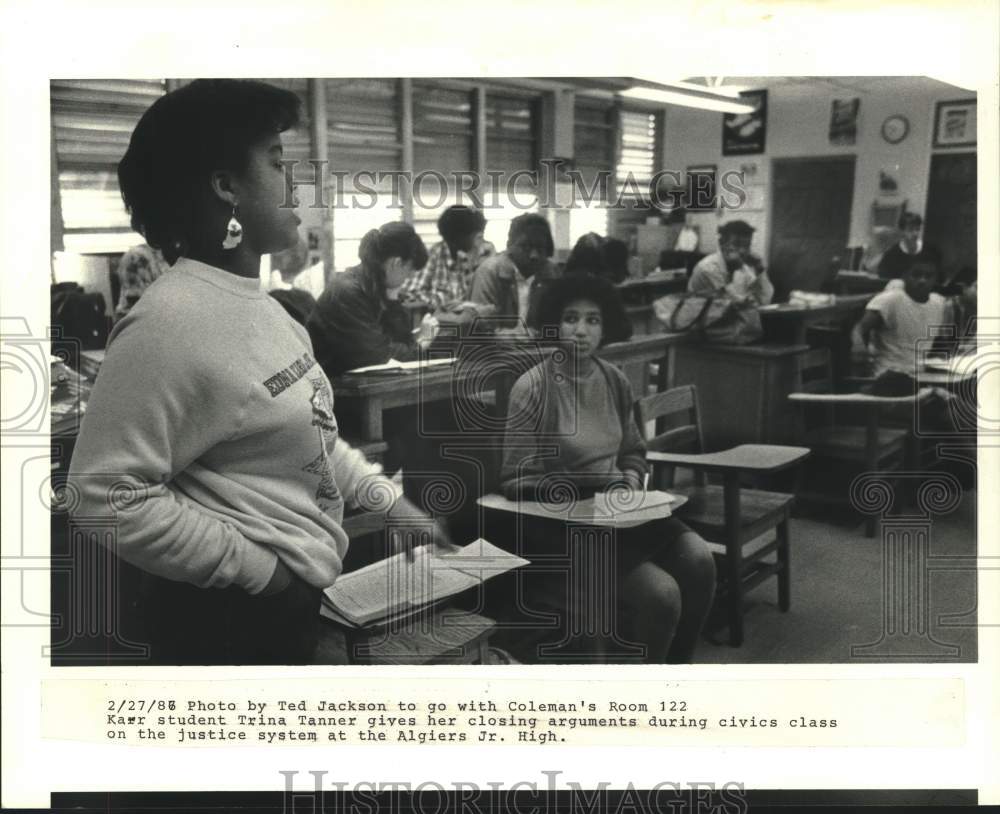 1987 Press Photo Karr Junior High School students during Civics class - Historic Images