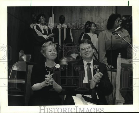1987 Press Photo Mr. and Mrs. Lawrence Lagarde Jr. before swearing in ceremonies - Historic Images
