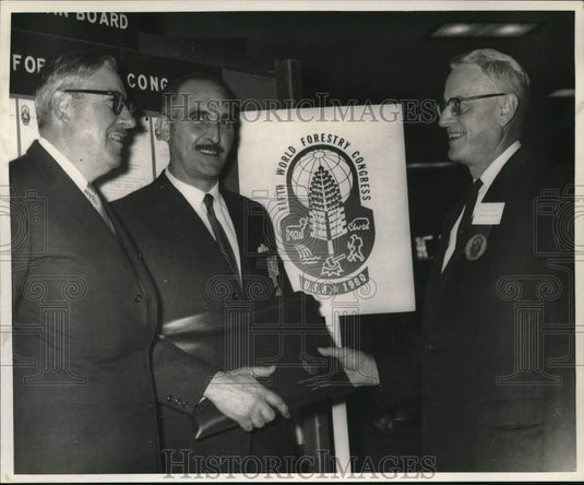 Press Photo Delegates to Fifth World Forestry Congress in Seattle, Washington - Historic Images