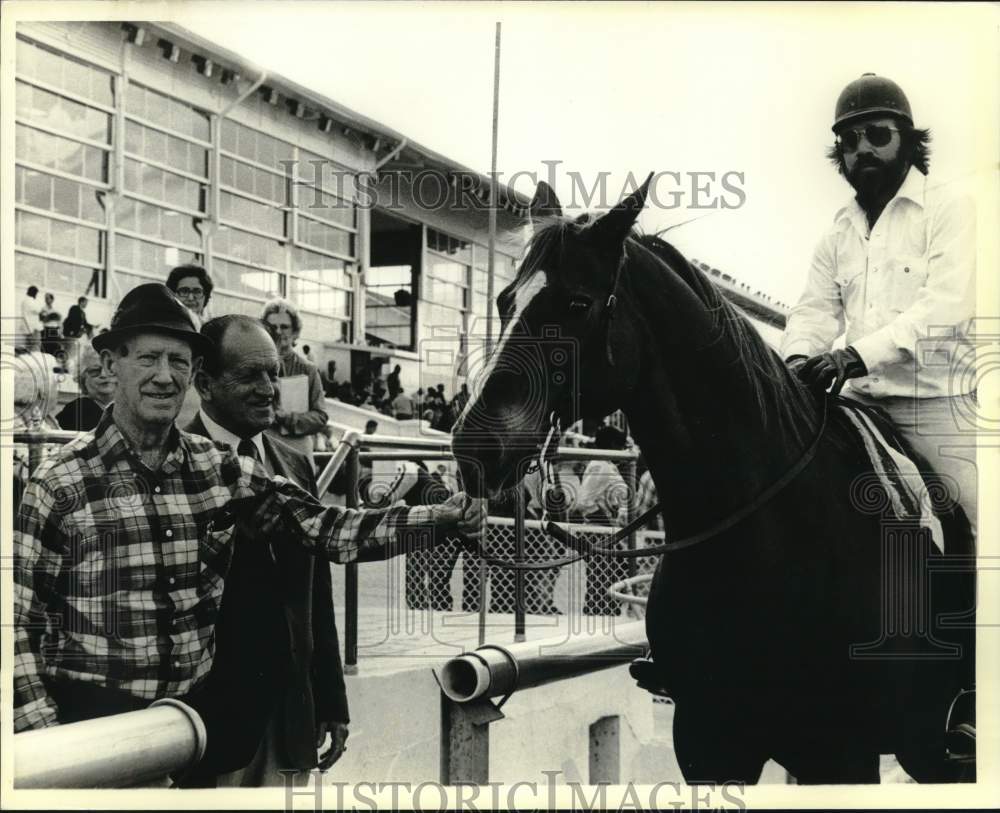 1987 Press Photo Earl LaHare Sr. celebrates 90th birthday at the Fair Grounds - Historic Images