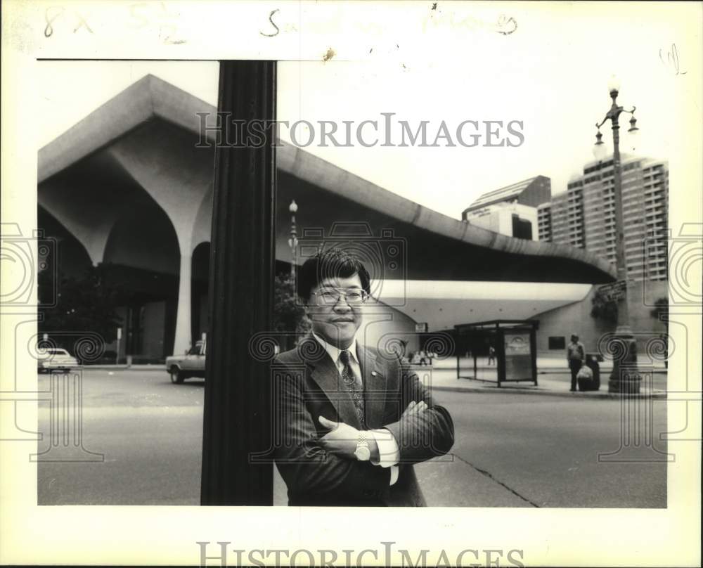 1989 Press Photo Stephen W. Lam has a dream to rebuild  the Rivergate - Historic Images