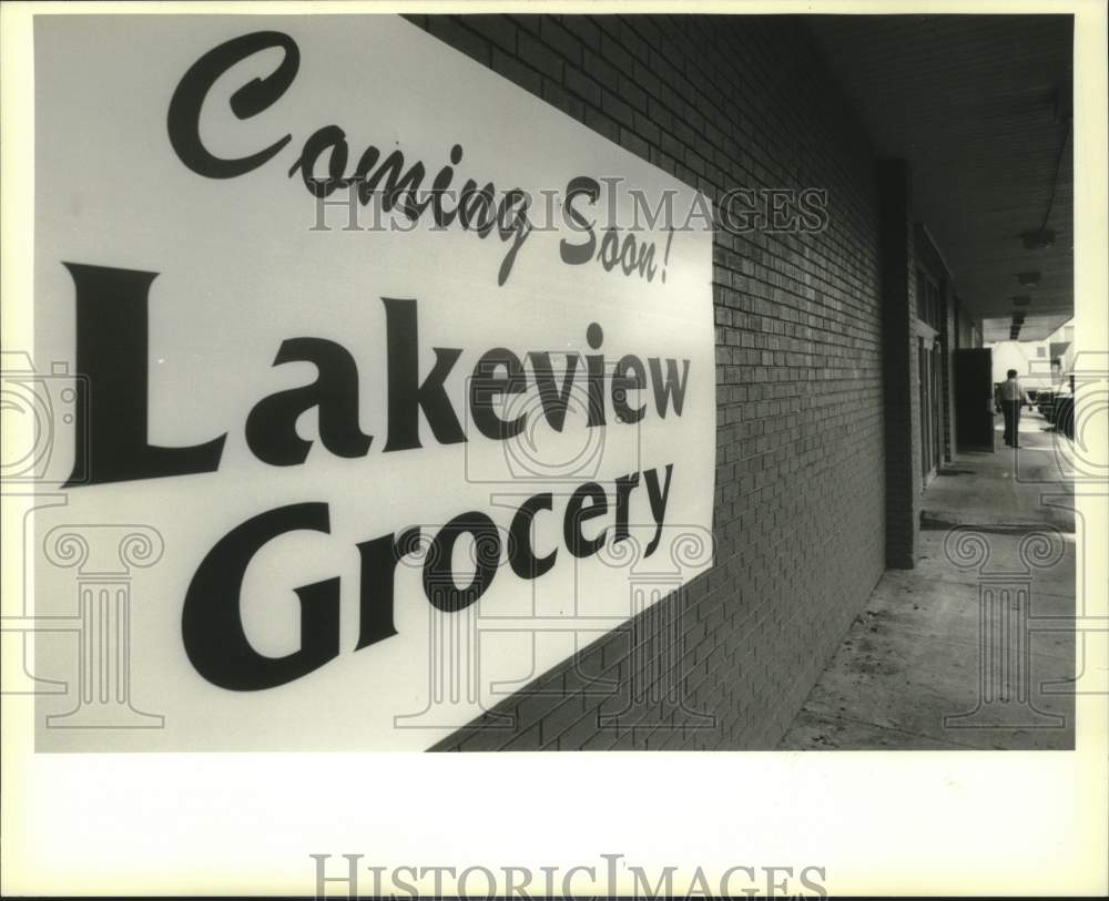 1994 Press Photo Exterior of Lakeview Grocery - Historic Images