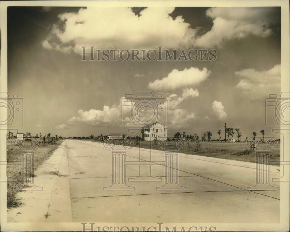 Press Photo Work Projects Administration helps Lake Vista subdivision project. - Historic Images