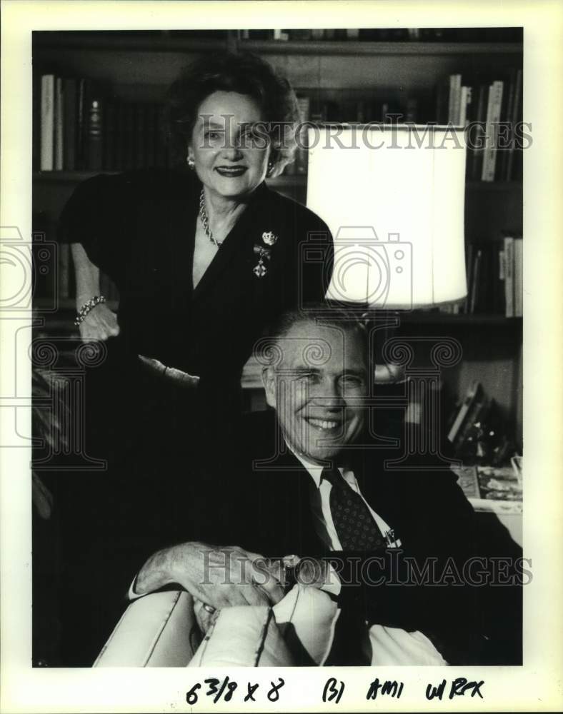 1991 Press Photo Rex King Erik and wife Dolly Johnsen at home - Historic Images