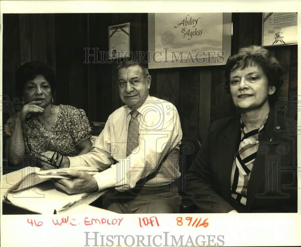 1988 Press Photo New Orleans Members of Council on Aging at meeting-4425 Utica. - Historic Images