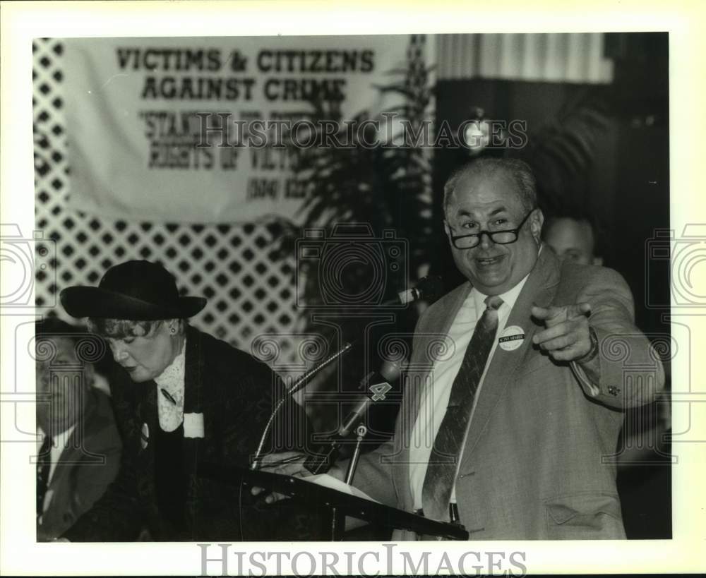 1995 Press Photo Sandy Krasnoff, President of Victims &amp; Citizens Against Crime - Historic Images