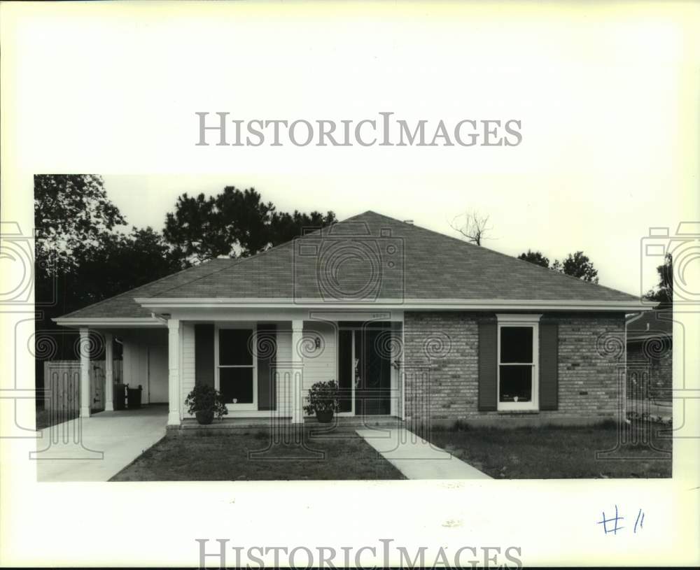 1991 Press Photo Real Estate photo of 4825 Bissonet Drive, Metairie, Louisiana. - Historic Images